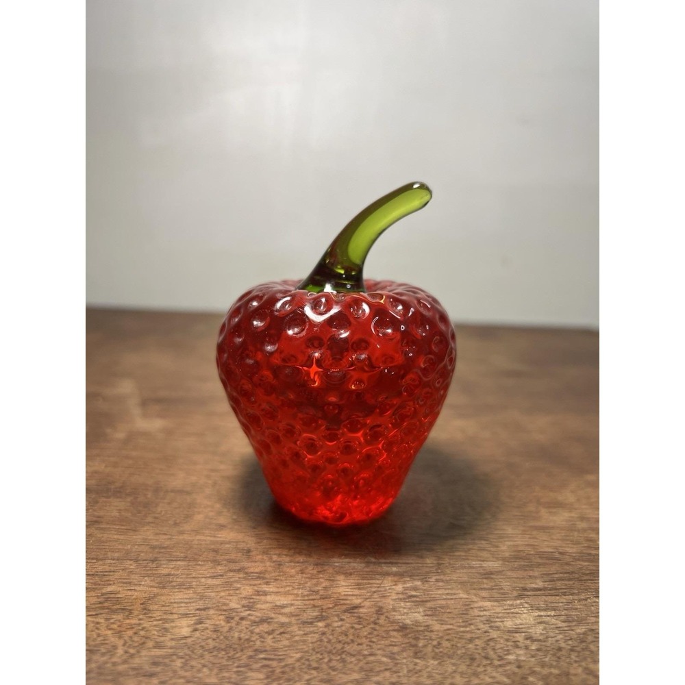 Vtg Viking Glass Strawberry Paperweight Red Amberina UV Glow Fruit Decor Core